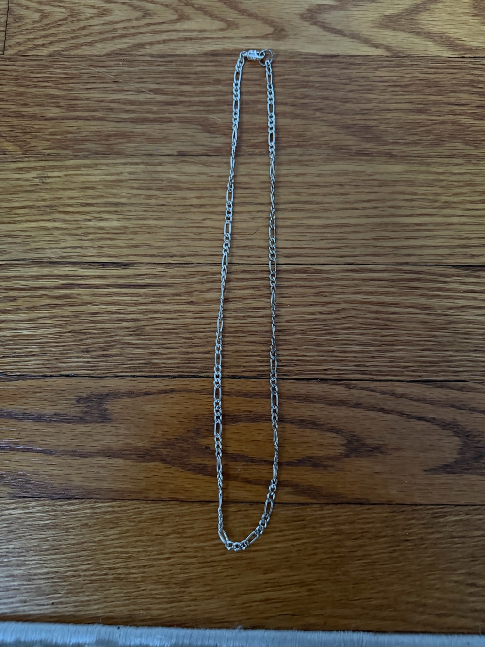 Elegant Silver Figaro-Style Necklace for Women